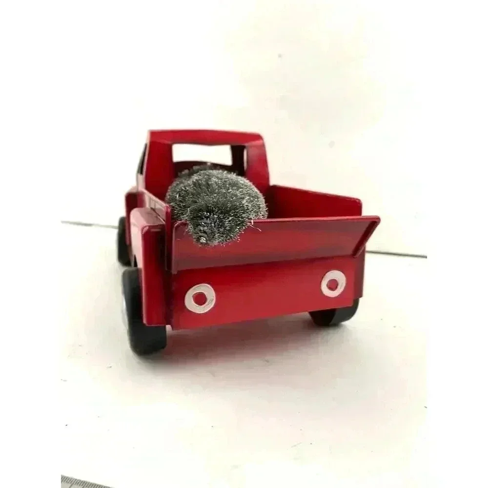 Red Pick Up Truck With Christmas Tree Rustic Metal Farmhouse Decor‎ Display